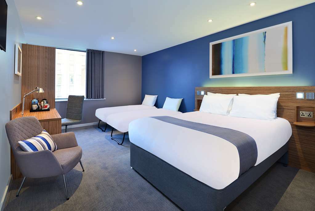 Travelodge London Ealing Phòng bức ảnh