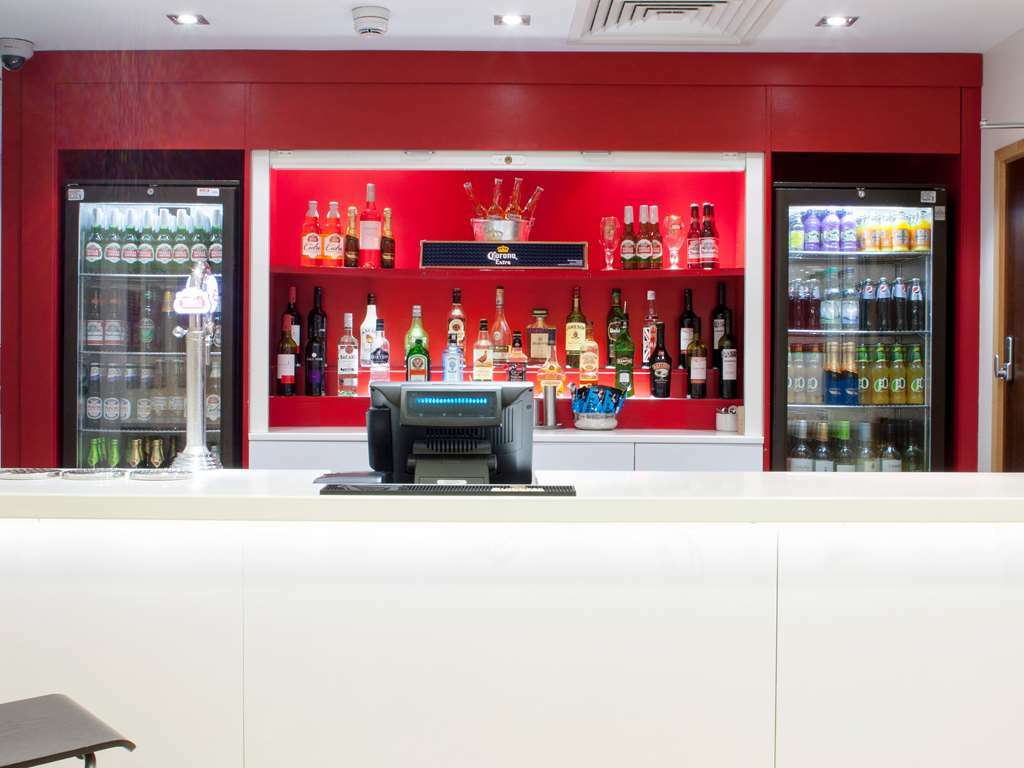 Travelodge London Ealing Nhà hàng bức ảnh